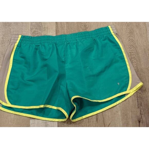 DANSKIN Athletic Running Shorts Womens Size XL Green Lightweight Elastic Waist - Picture 1 of 7